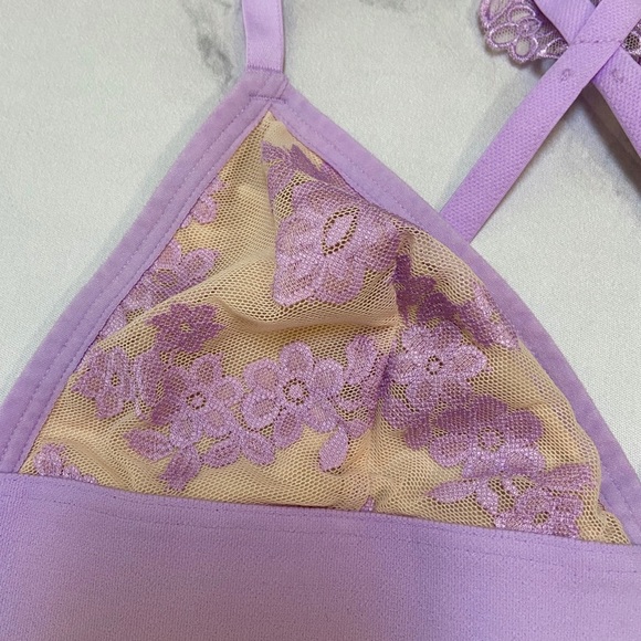 Lavender Lace Triangle Bralette - Picture 5 of 7